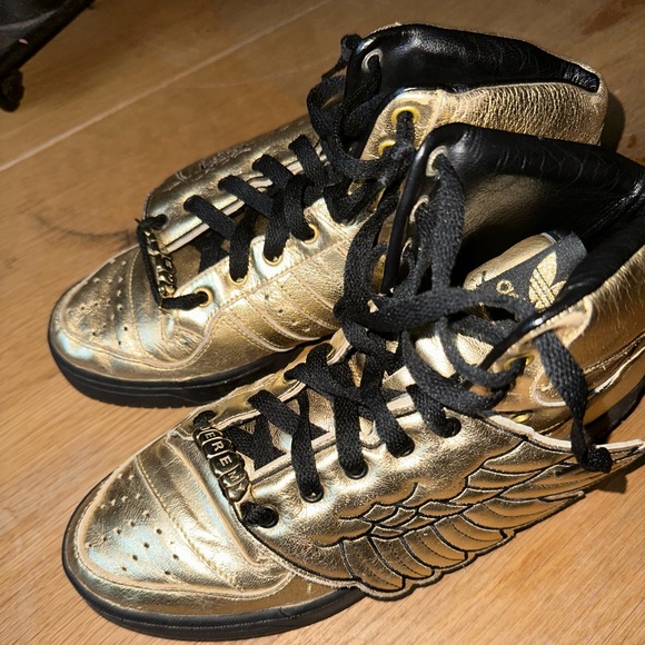 Jeremy Scott vintage Rare gold Addidas size 8.5 - Picture 3 of 5